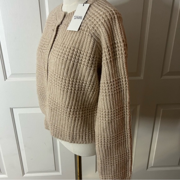 Jane Cardigan in Oat Stitches & Stripes (size L) - Picture 6 of 9